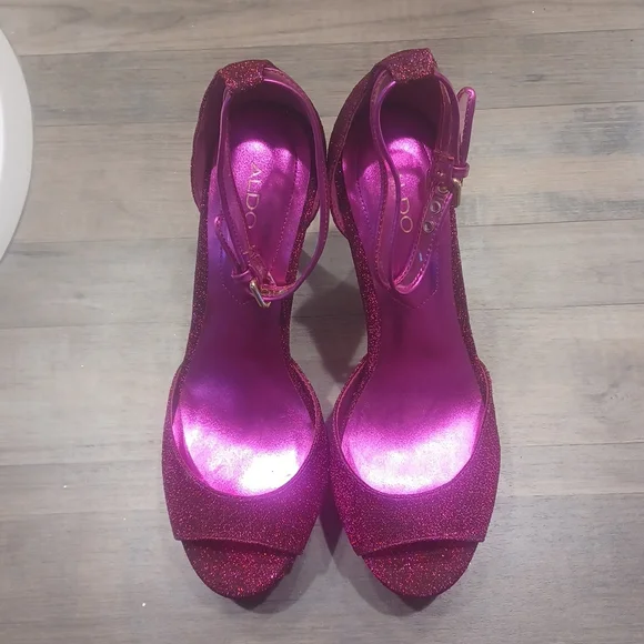 NWOT ALDO Hobo Rhinestone Pumps Plate Form Wedding Women Shoes - Picture 3 of 10